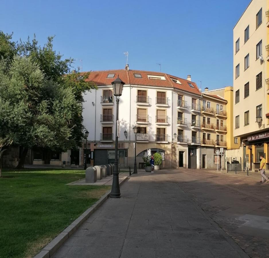 Hostal La Reina 萨莫拉 外观 照片