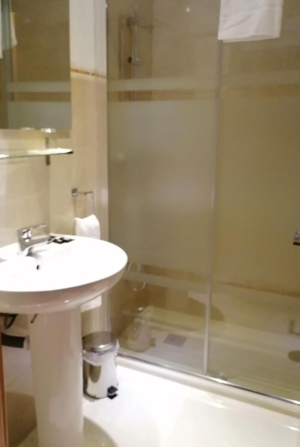Hostal La Reina 萨莫拉 外观 照片